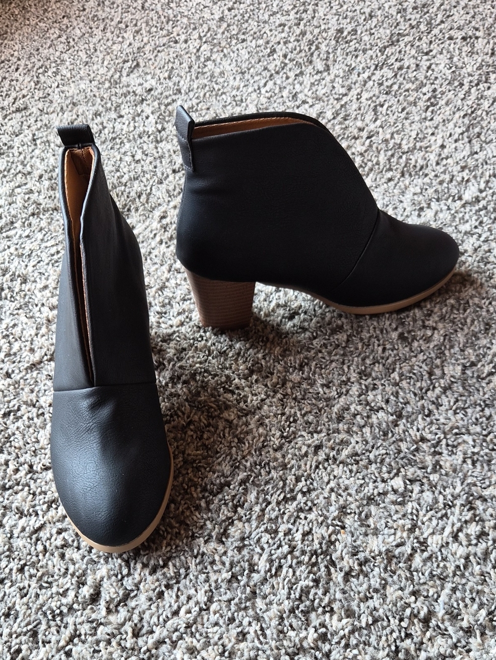 Women's V Slit Black Ankle Booties with Stacked Heel Size 37